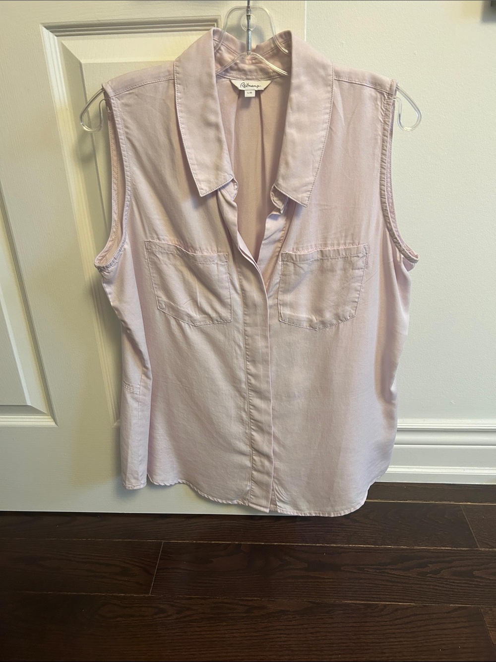 Reitmans Sleeveless Button-Front Blouse - Pale pink